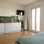 Kiki's Sea View Daire