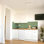 Kiki's Sea View *