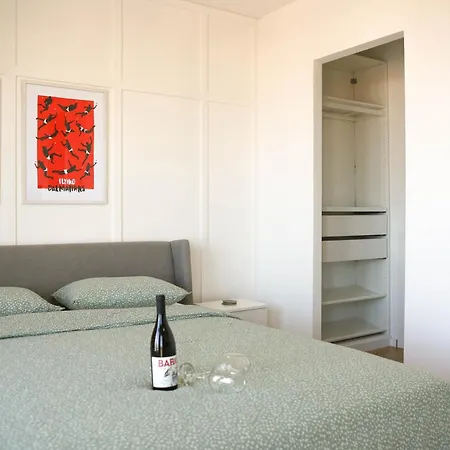 Kiki's Sea View Studio's Appartement *