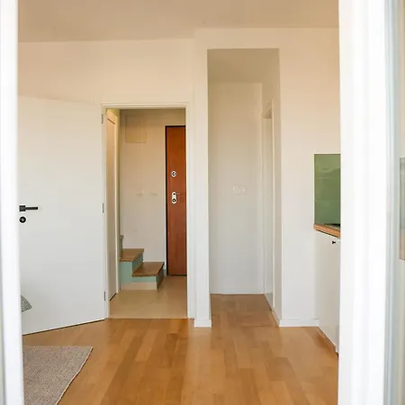Apartment Kiki's Sea View Studio's *