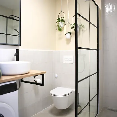 Kiki's Sea View * سبليت